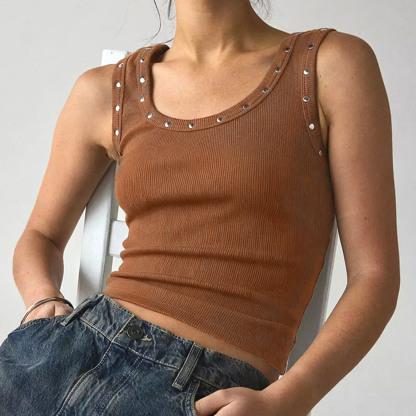 Y2K Rivet Trim Ribbed Crop Tan - огляд і ціна Tank Top Ribbed